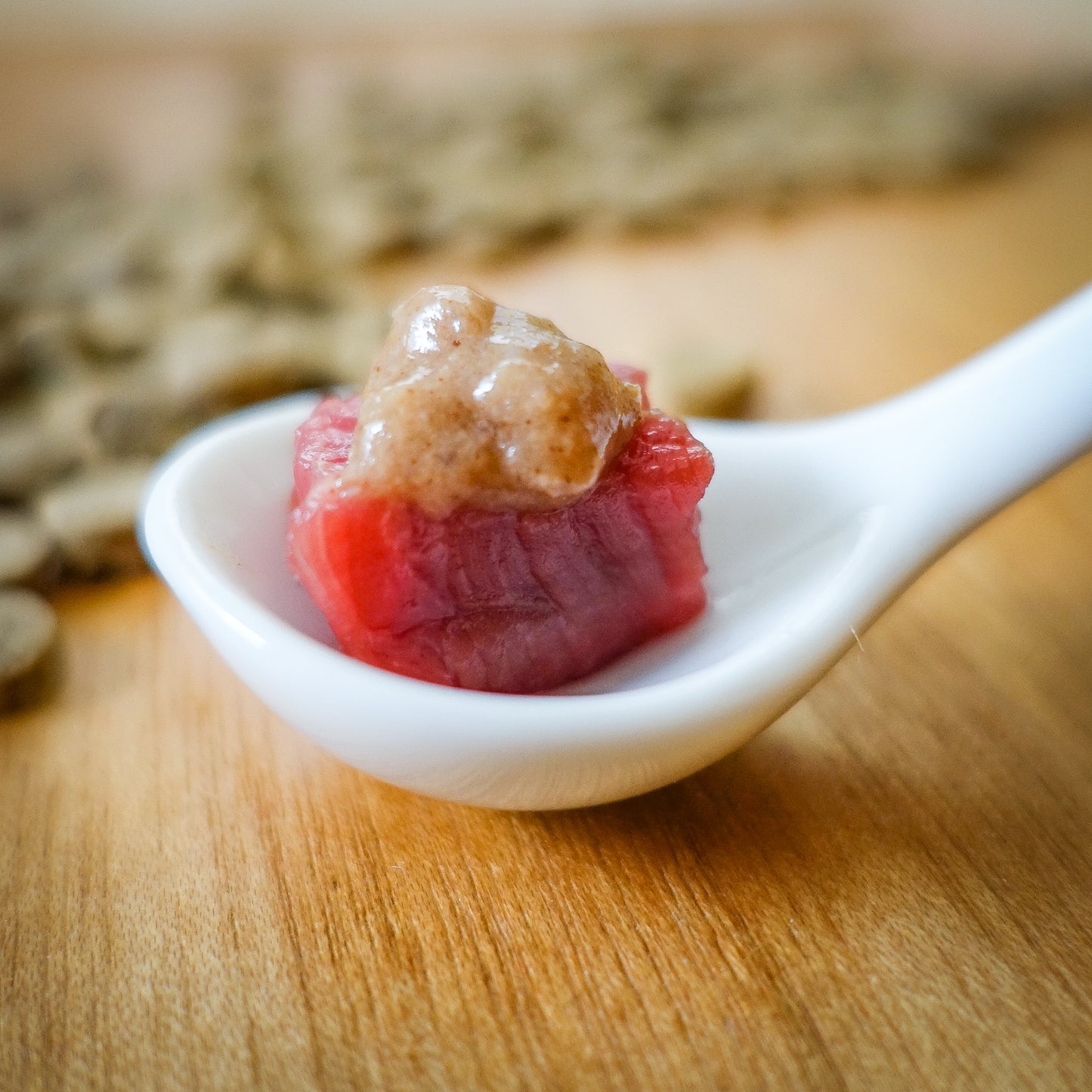 【yum yum yum!】 ふんわりソース仕立て 馬肉(10g×6本)